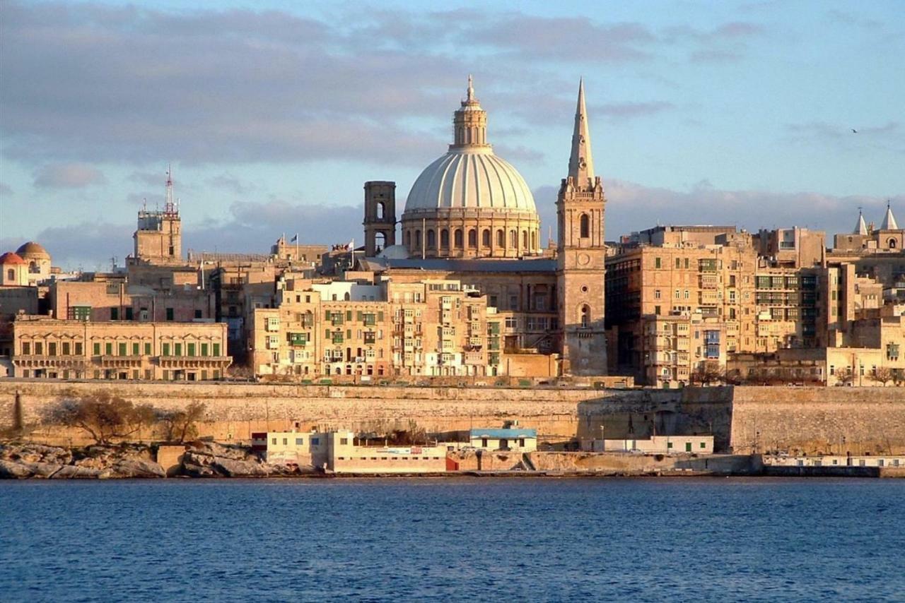 Stylish 3Br Apartment, Fantastic Location In Sliema Buitenkant foto